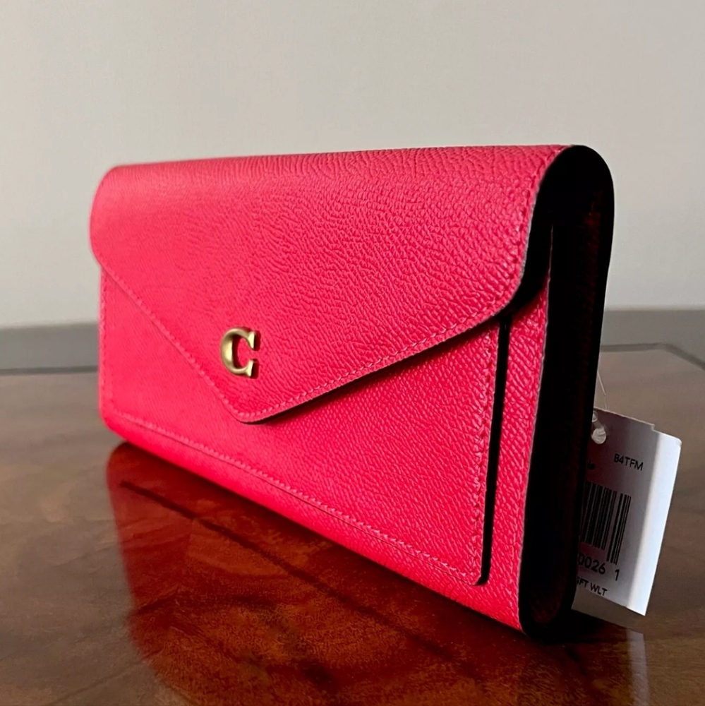 NWT Coach Candy Apple Red Crossgrain Leather Slim Envelope WYN Soft Wallet - Picture 3 of 5
